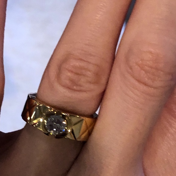 CHANEL RING - Picture 14 of 14